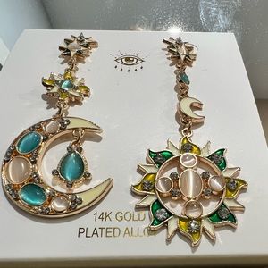 Sun and moon earring set